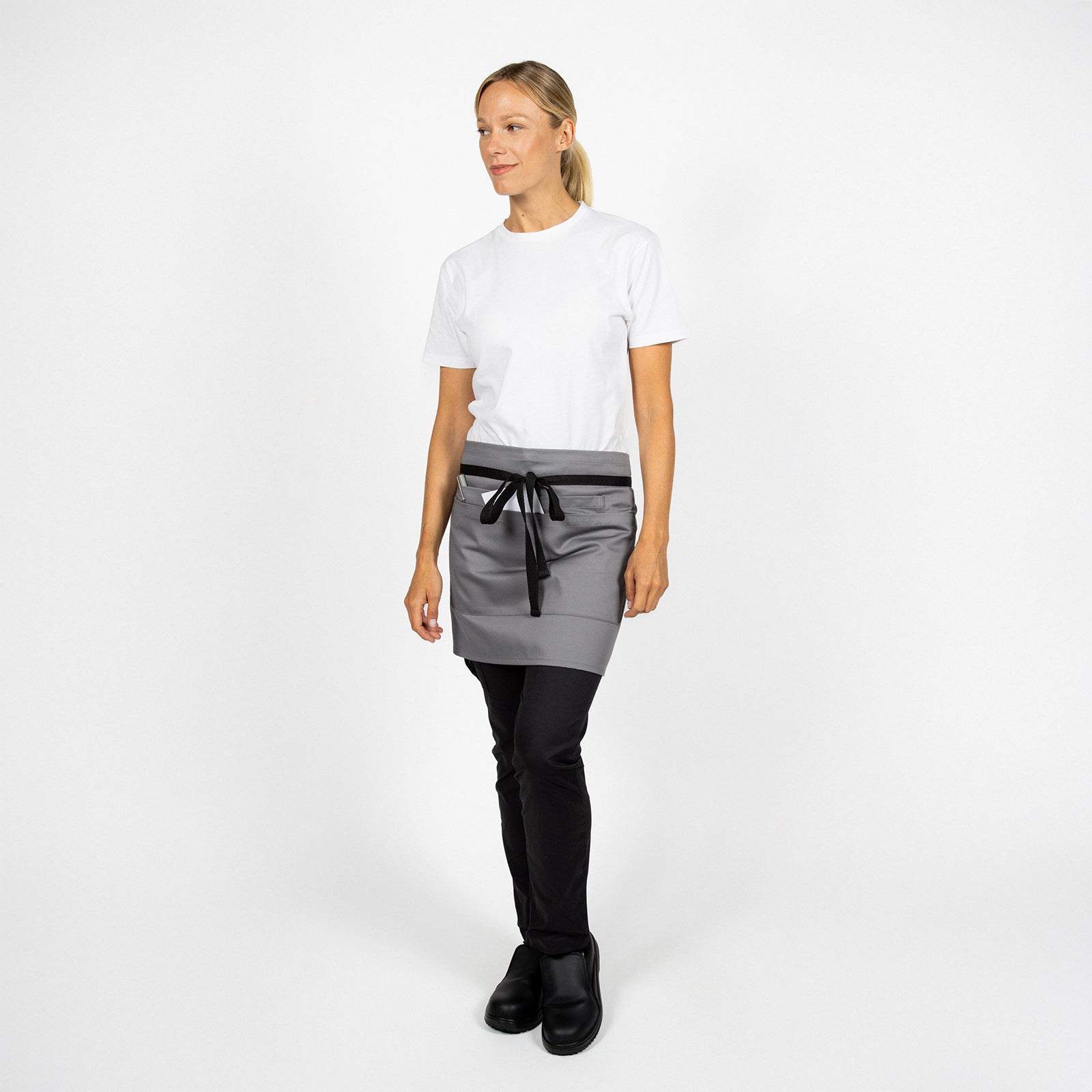 Dennys Short Bar Apron With Pocket - Light Grey