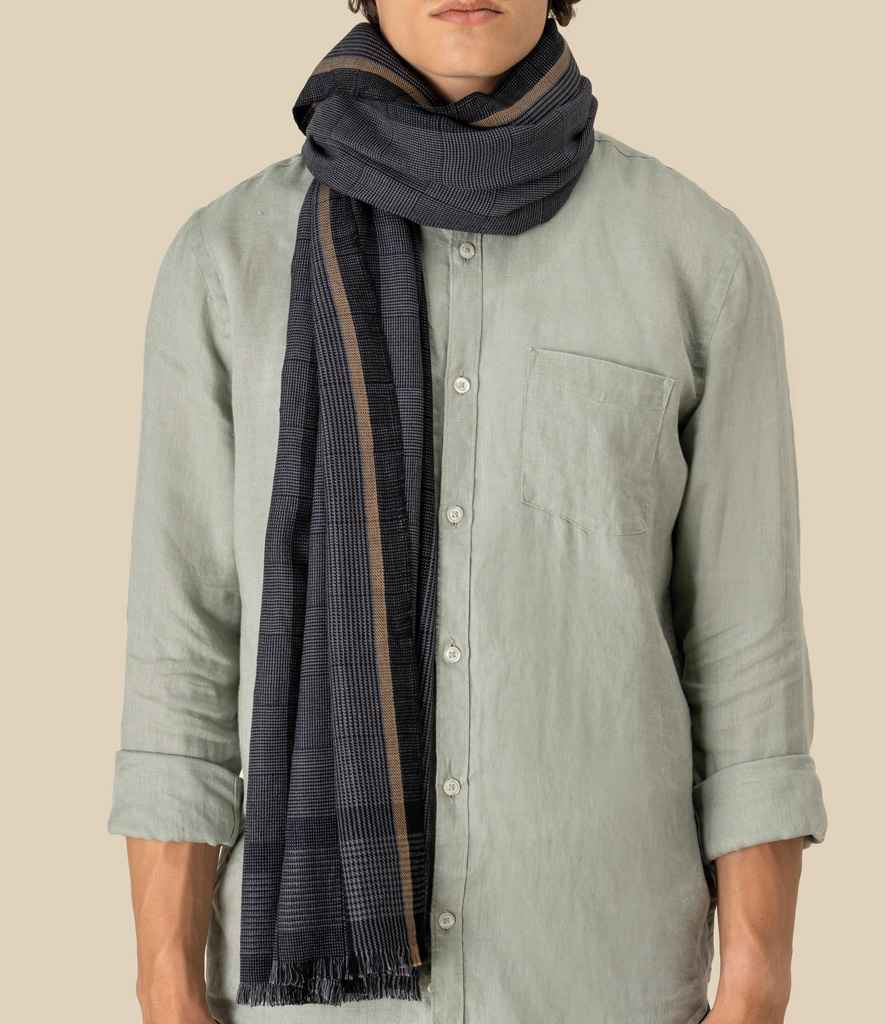 SP159 Grey Pixel Check Model