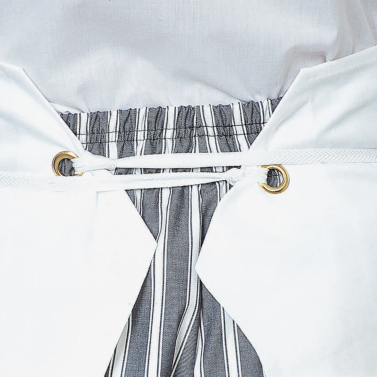 Dennys Replacement Apron Ties - White